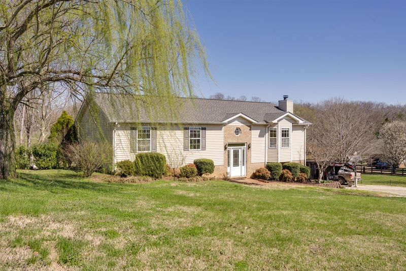2143 Lee Rd, Spring Hill, TN 37174