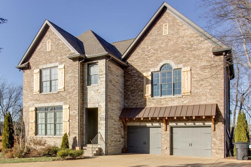 324 Carawood Ct, Franklin, TN 37064