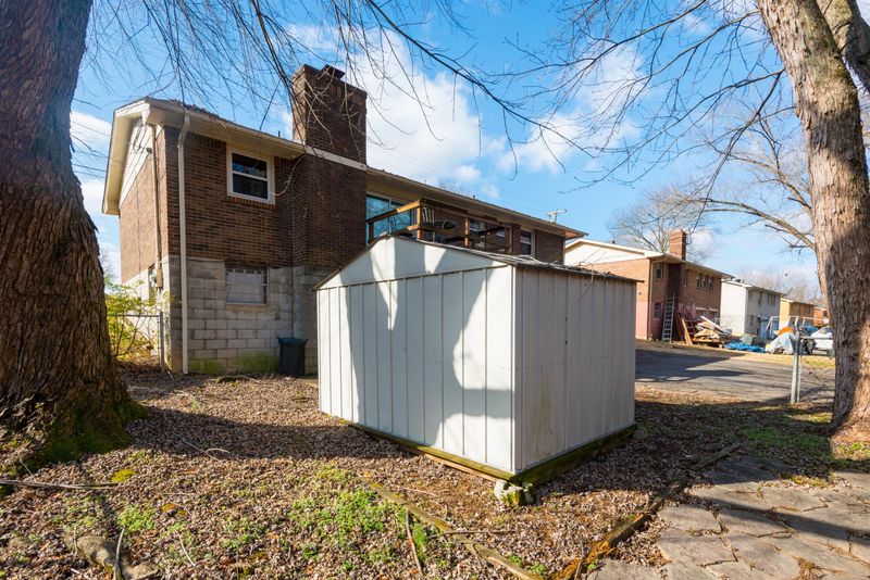 114 Bonnabrook Dr, Hermitage, TN 37076