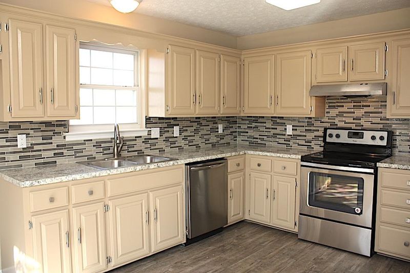 540 Cartwright Way, Greenbrier, TN 37073