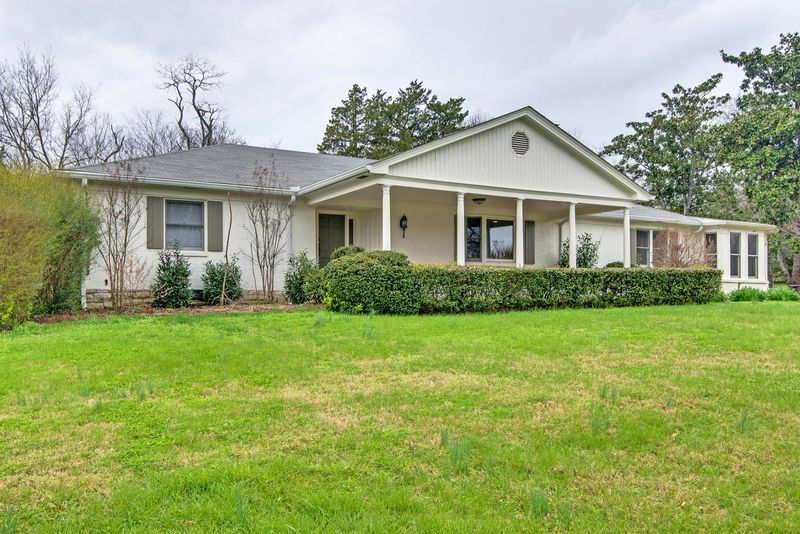 117 Brook Hollow Rd, Nashville, TN 37205