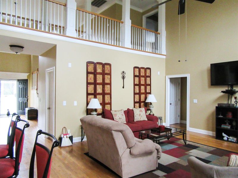 5343 Middlebury Dr, Murfreesboro, TN 37128