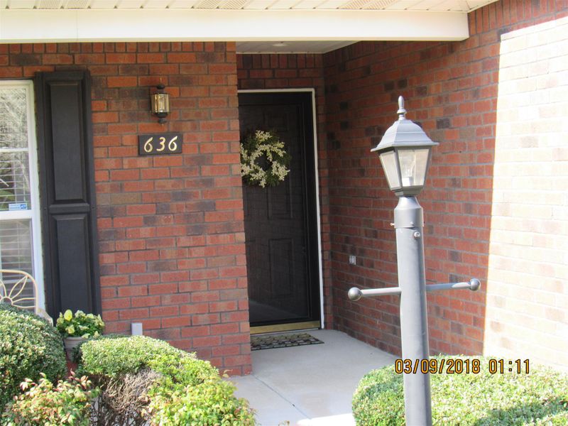 636 Stonetrace Dr, Murfreesboro, TN 37128