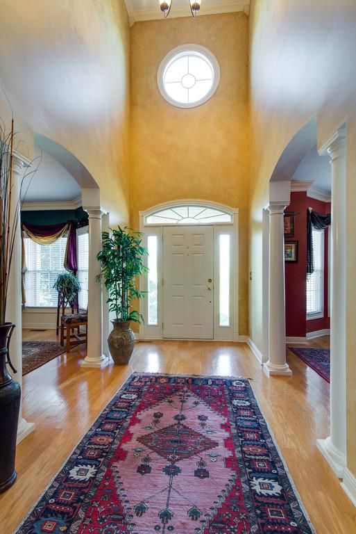 1029 Ridglea Dr, Burns, TN 37029