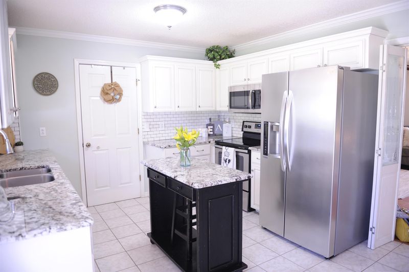 313 Shadowbrook Dr, Smyrna, TN 37167