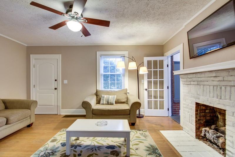 101 Reeves St, Dickson, TN 37055