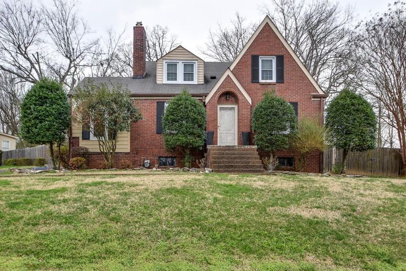 101 Reeves St, Dickson, TN 37055