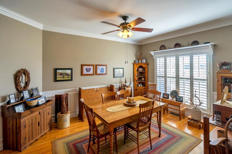 1501 Silver Cup Ct, Columbia, TN 38401