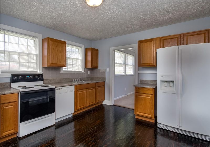 2003 Jones Ave, Nashville, TN 37207