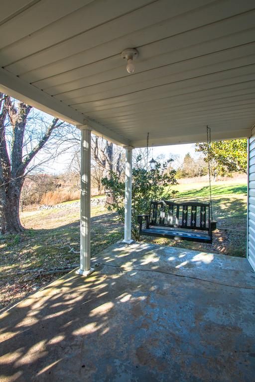 113 Vantrease Rd, Brush Creek, TN 38547