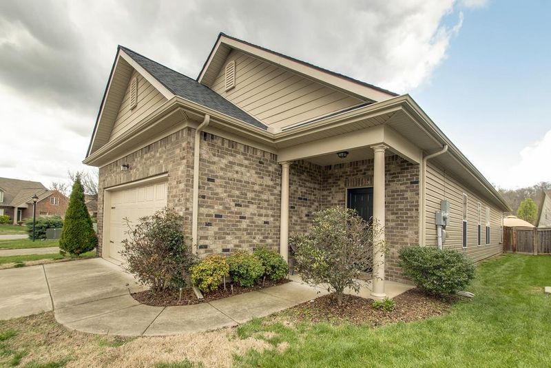 1508 Bending River Dr, Nashville, TN 37221