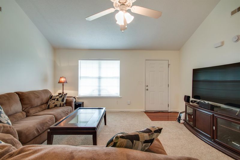 3003 Cliffside, Christiana, TN 37037