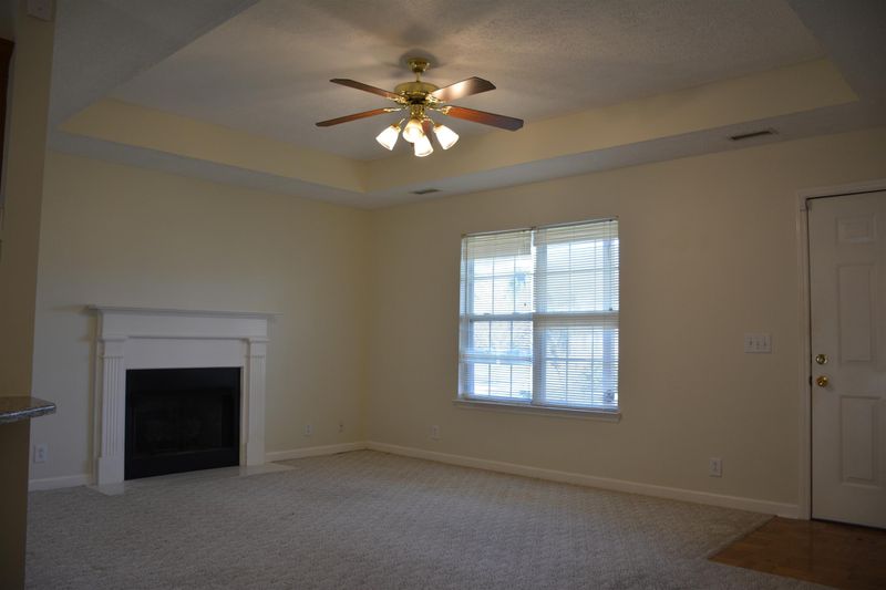 106 Merlin Dr, Murfreesboro, TN 37127
