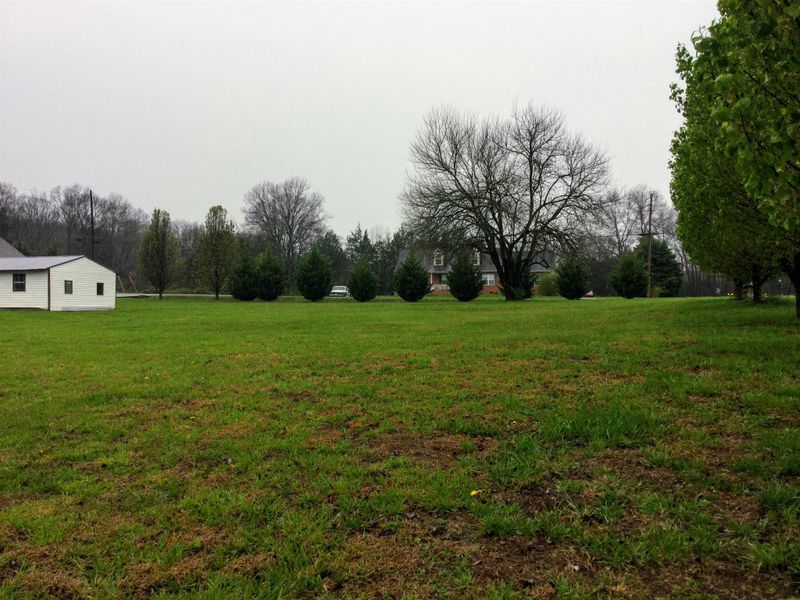 5580 Baker Rd, Murfreesboro, TN 37129