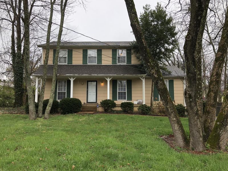 414 Sunset Dr, Mount Juliet, TN 37122