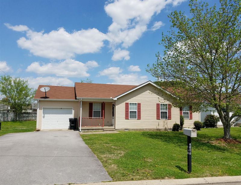 2414 Planter Ct, Murfreesboro, TN 37128