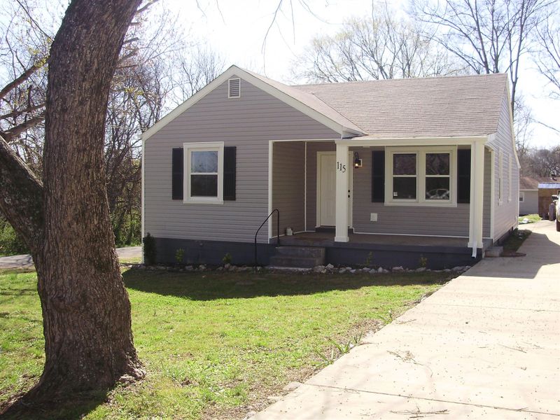 115 Goode Dr, Columbia, TN 38401