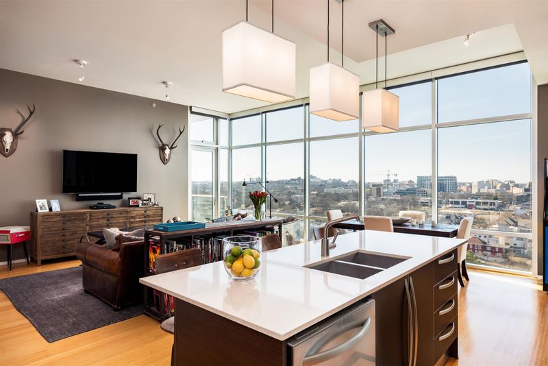 700 12th Ave S Unit 1211, Nashville, TN 37203