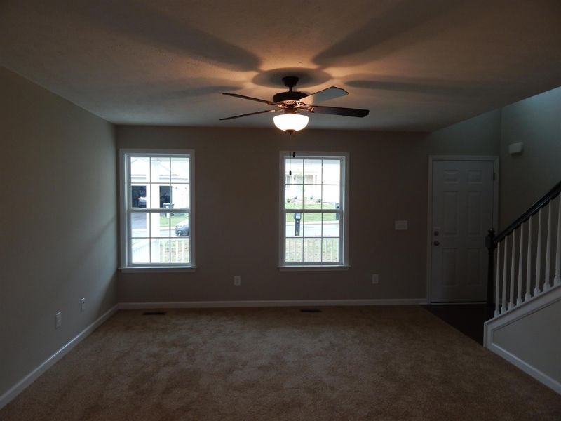 1988 Spears Ln, Columbia, TN 38401