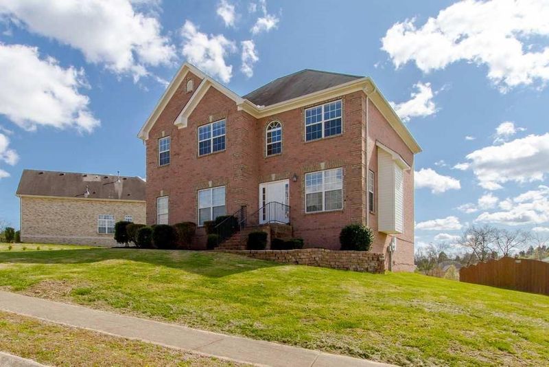 103 Bartlett Ln, Hendersonville, TN 37075