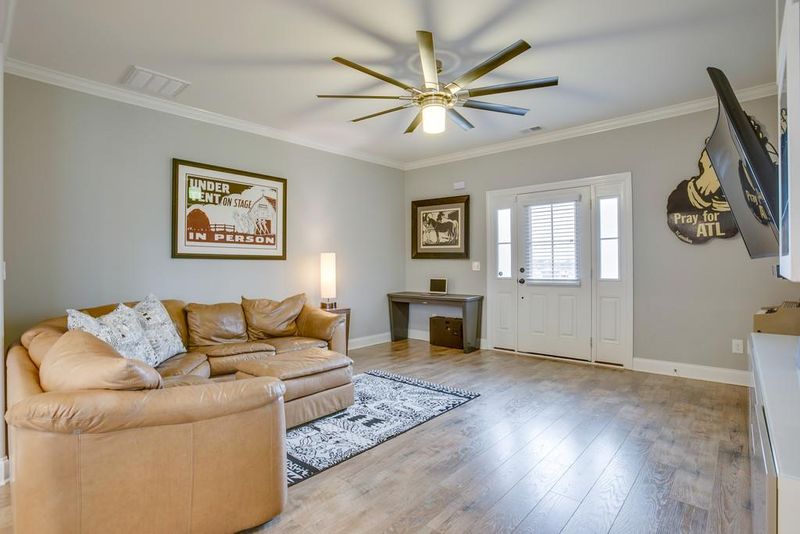 712 Black Colt Dr, Murfreesboro, TN 37130