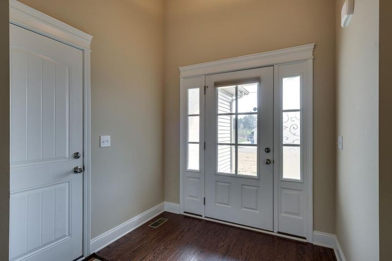 1109 Herron St, Murfreesboro, TN 37130