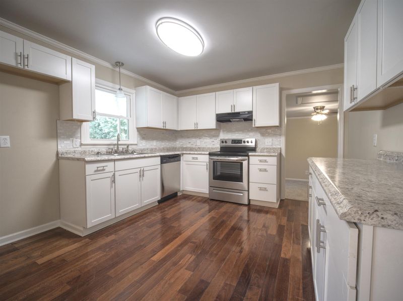 905 Smith St, Murfreesboro, TN 37129