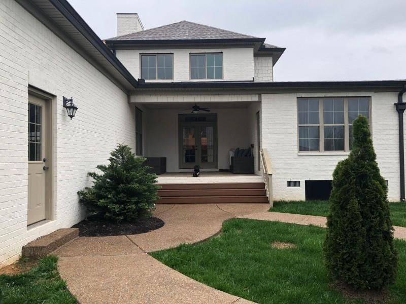 1001 Harlequin Blvd, Hendersonville, TN 37075