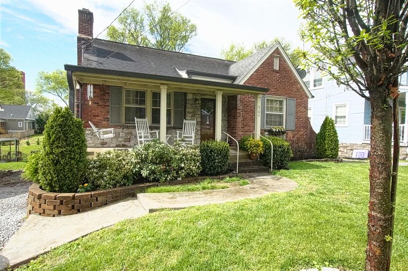 305 Radnor St, Nashville, TN 37211