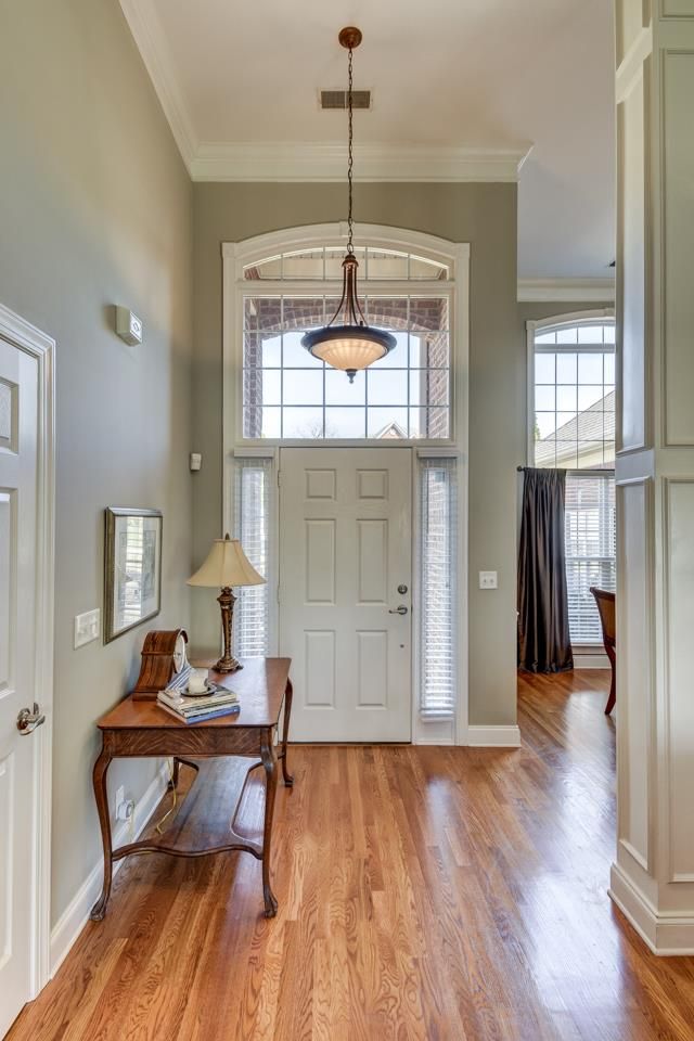 208 White Ct, Nashville, TN 37211