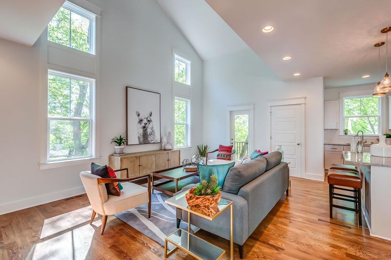 1421 Porter Rd #6, Nashville, TN 37206