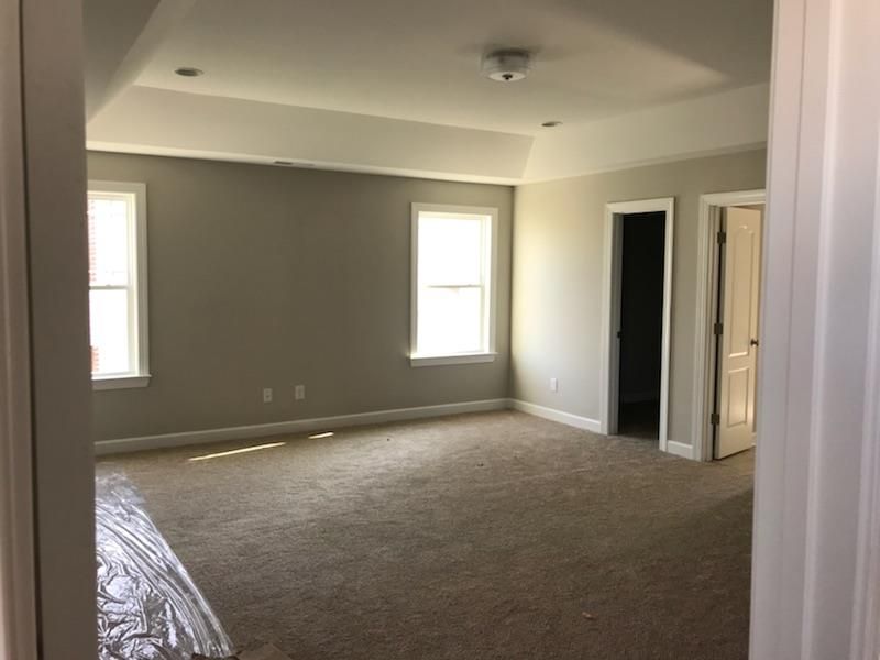 7003 Cannonade Ct, Spring Hill, TN 37174