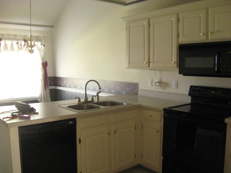 1946 Black Fox Xing, Murfreesboro, TN 37127