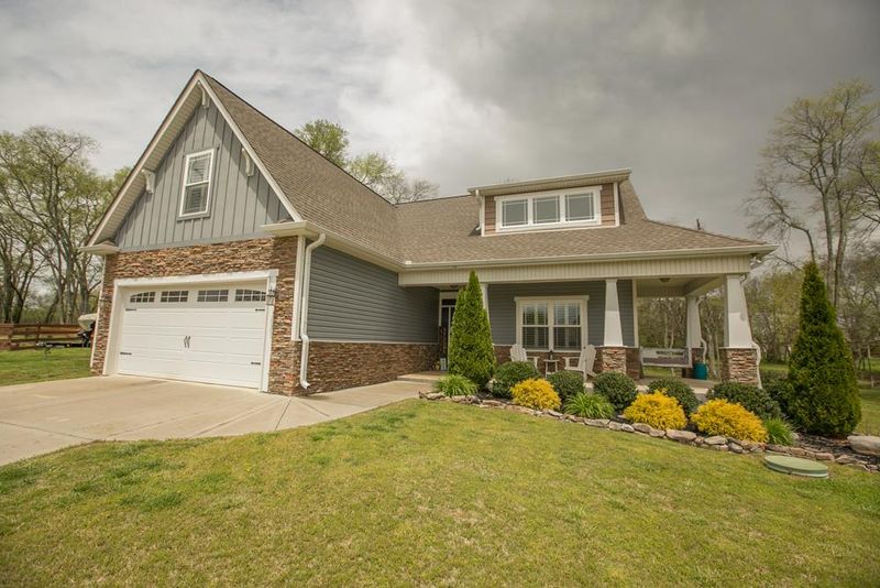 423 Wilmington Ct, Murfreesboro, TN 37127