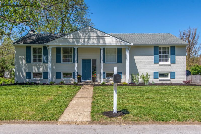 923 Percy Warner Blvd, Nashville, TN 37205