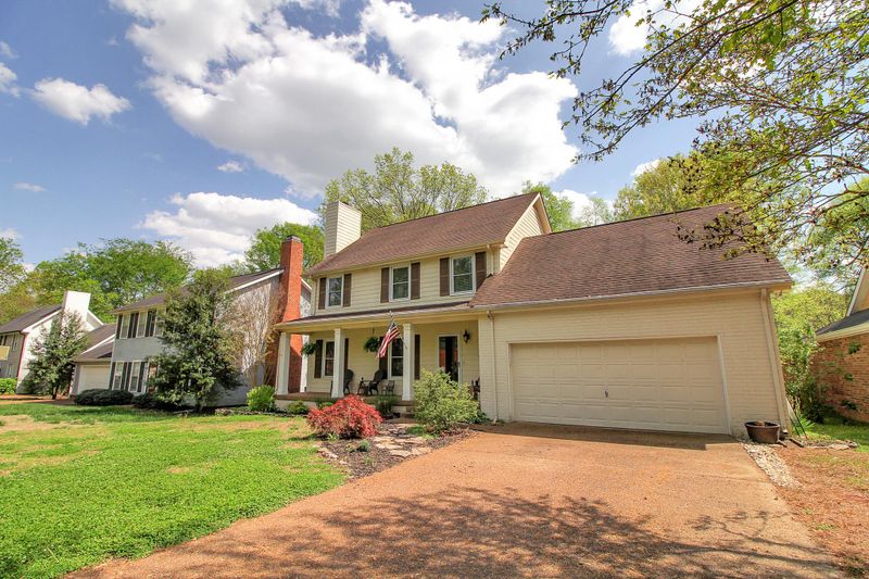685 Watson Branch Dr, Franklin, TN 37064
