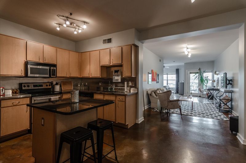 1803 Broadway Apt 426 #426, Nashville, TN 37203