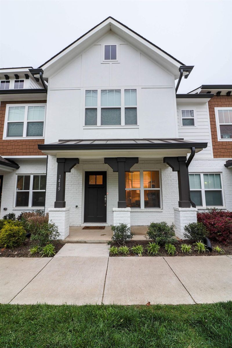 1419 57th Ave N, Nashville, TN 37209