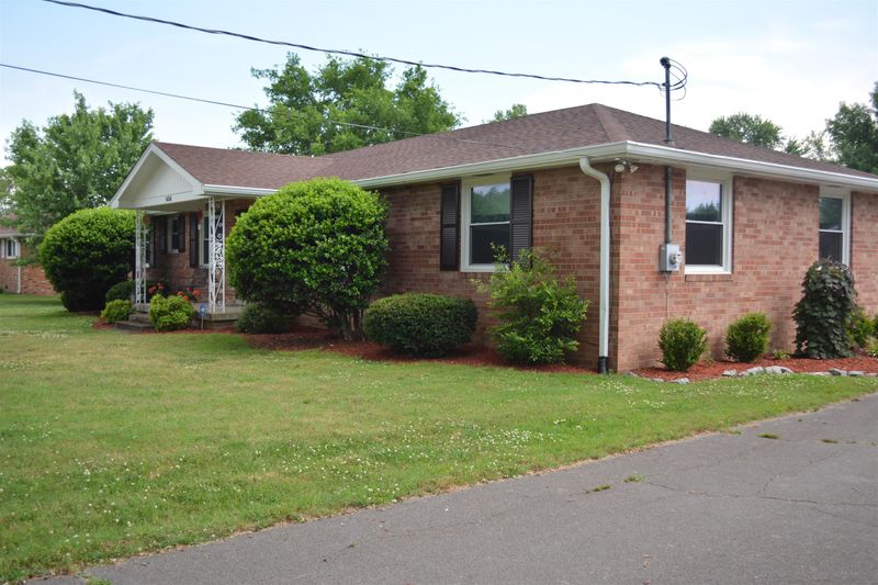1414 Idlewild Dr, Lebanon, TN 37087