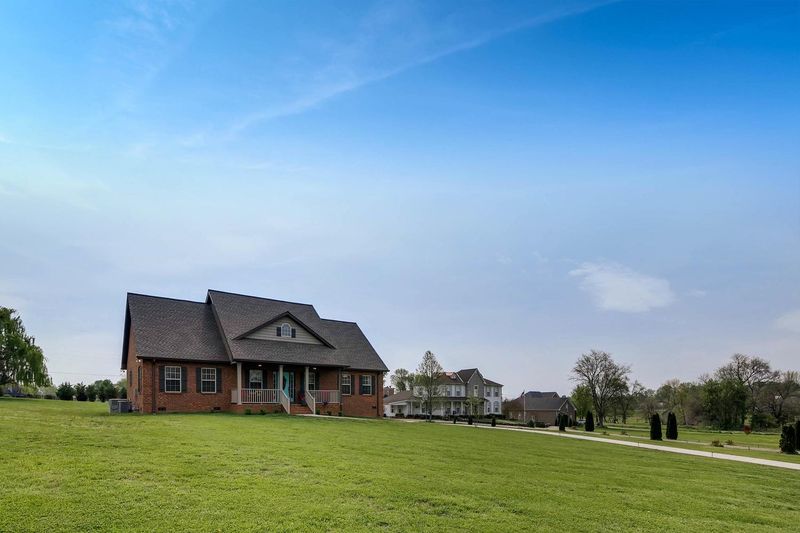 150 Rock Bridge Rd, Gallatin, TN 37066