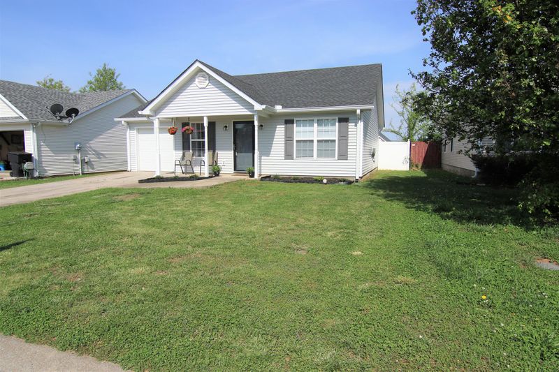 2726 Pepperdine Dr, Murfreesboro, TN 37128