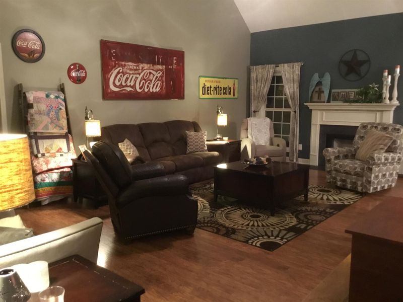 1038 Luton Way, White House, TN 37188