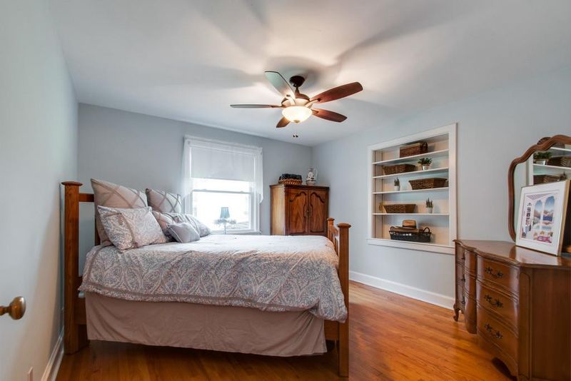 3617 General Bate Dr, Nashville, TN 37204