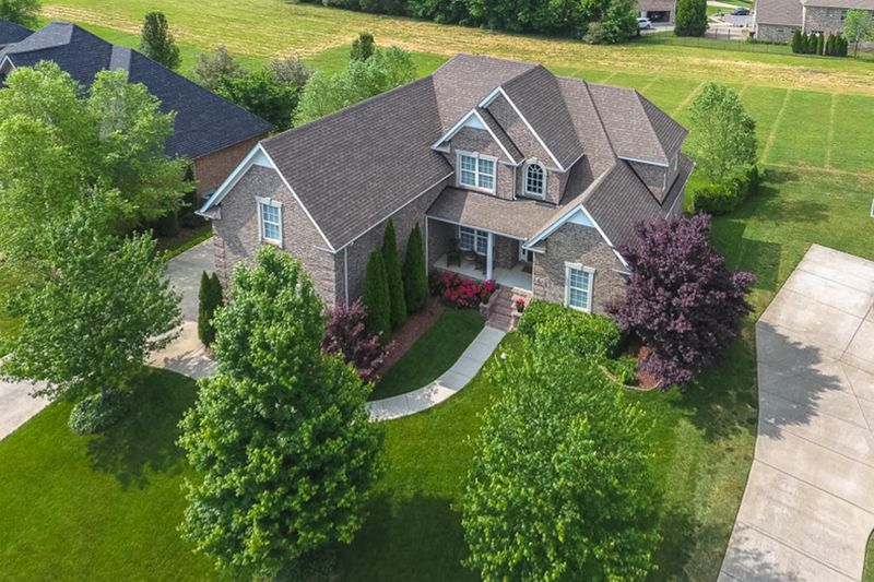 1336 Saint Ives Ct, Murfreesboro, TN 37128