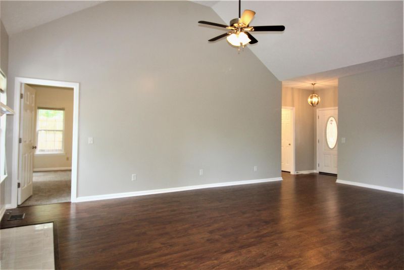 810 Sunset Pt, Mount Juliet, TN 37122
