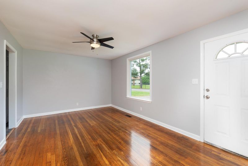 1301 Eagle St, Murfreesboro, TN 37130
