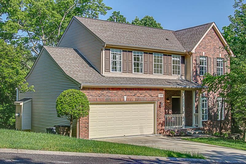 1204 Pineview Ln, Nashville, TN 37211