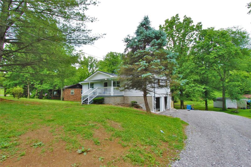 185 Crosswinds Dr, Mount Juliet, TN 37122