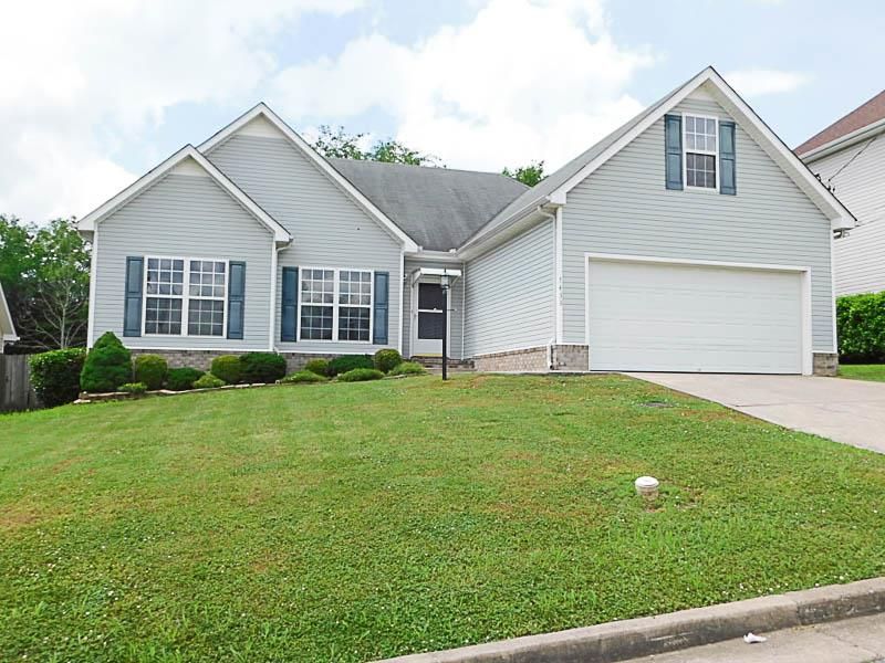 7433 Maggie Dr, Antioch, TN 37013