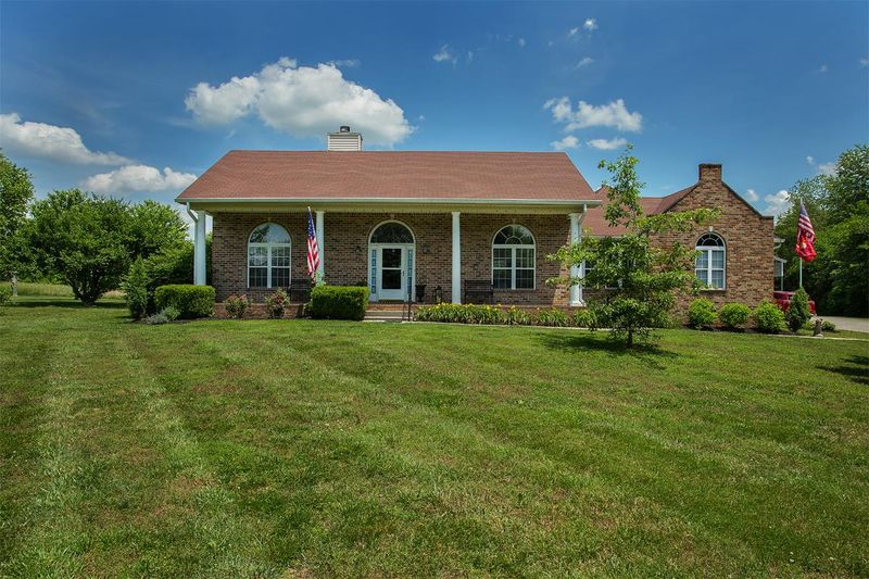 3509 Armstrong Rd, Springfield, TN 37172